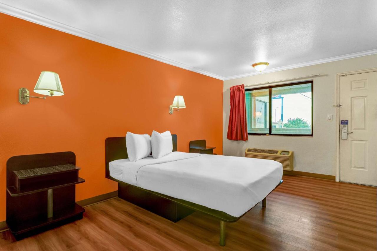 Motel 6-Salt Lake City, Ut - Central Millcreek Екстериор снимка