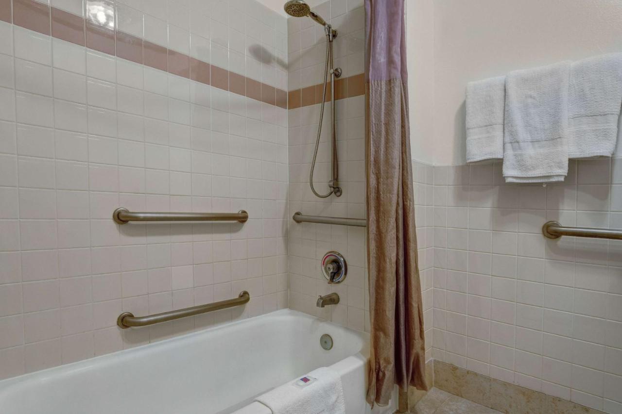 Motel 6-Salt Lake City, Ut - Central Millcreek Екстериор снимка